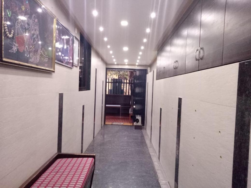 Hotel Sharda Mumbai  Buitenkant foto